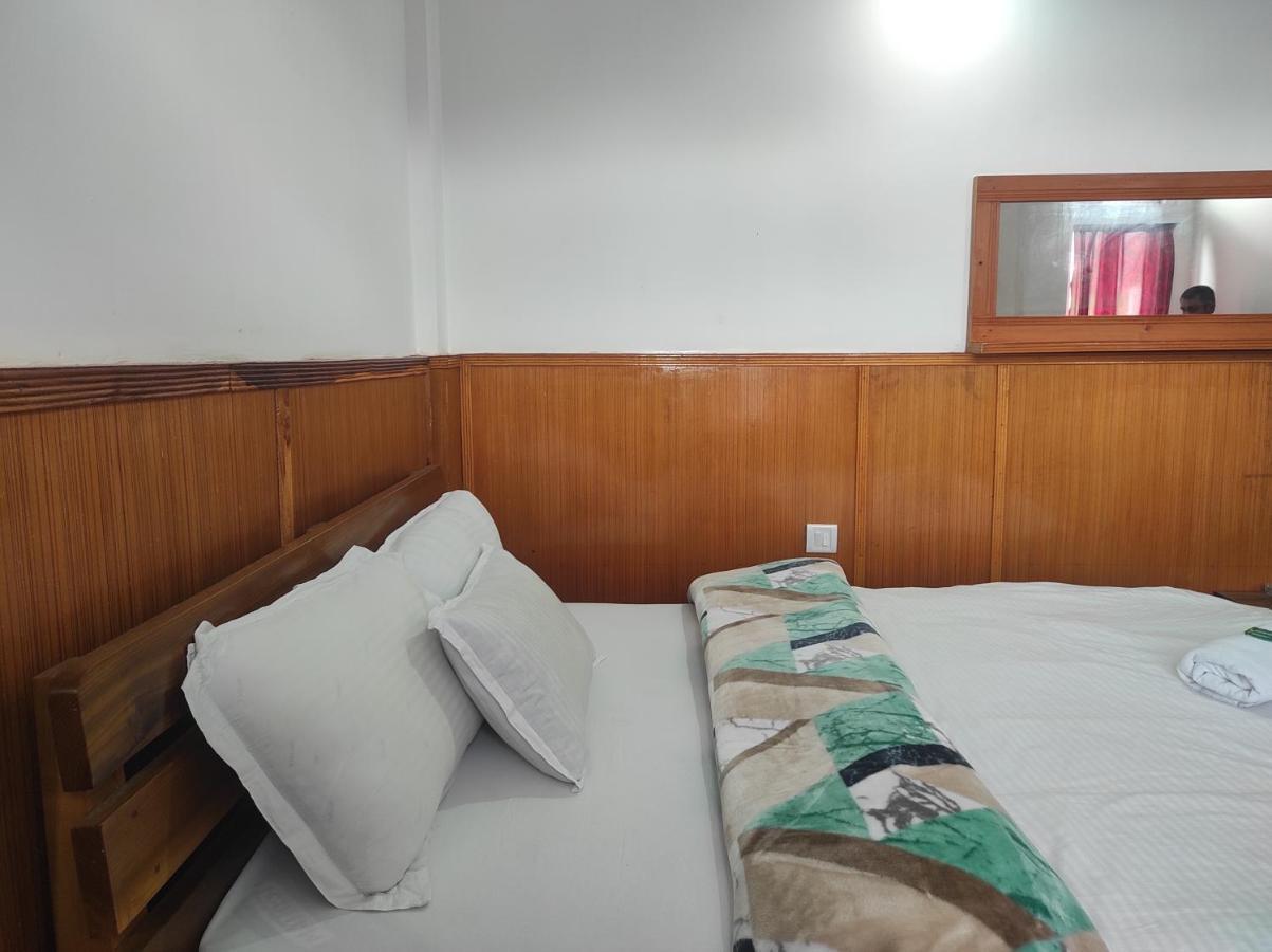 Hotel Tawang Regency Exterior foto