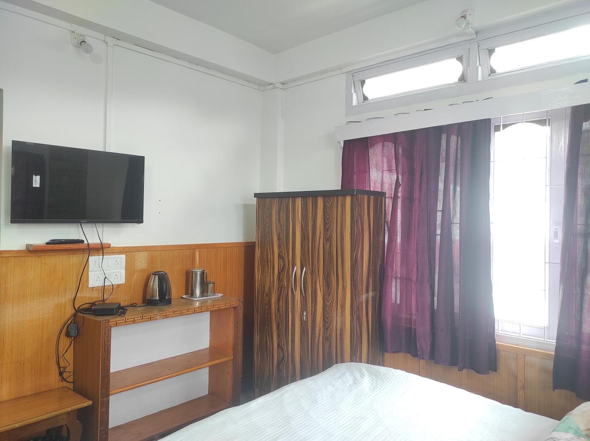 Hotel Tawang Regency Exterior foto